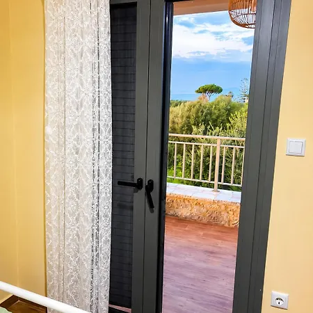 Апартаменты Olive Coast House 3 100m From The Sea